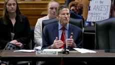 Sen. Richard Blumenthal opens the first VA shadow session